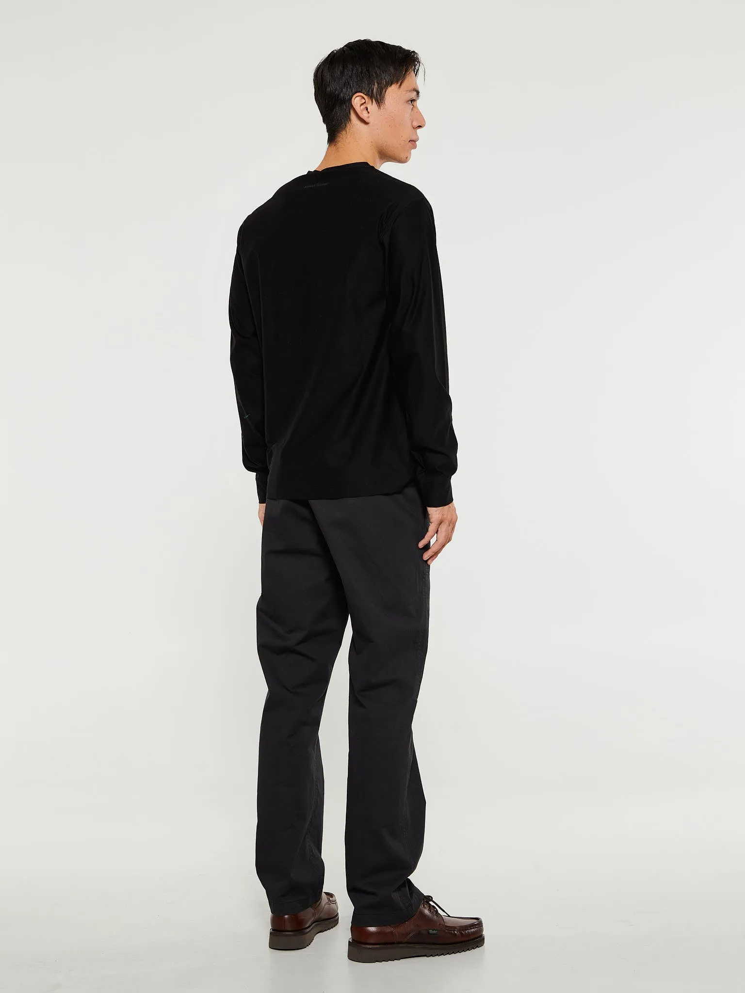 220F8 T-Shirt Ghost Manica Lunga in Black